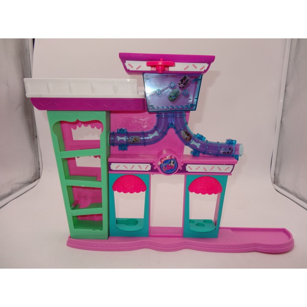 Littlest Pet Shop Sweet Delights Sweet Shoppe House Playset 2013 Hasbro